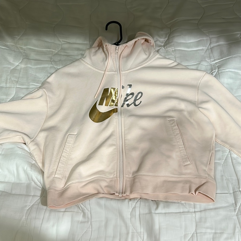 cropped nike zip up